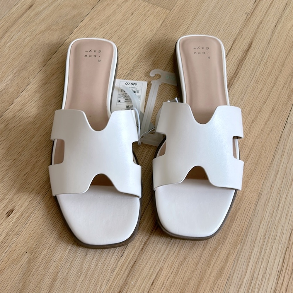 H-band White flat slide sandals